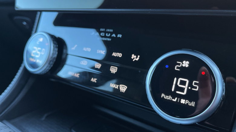 Jaguar F-Pace 2.0 P400e R-Dynamic SE Black 5dr Auto AWD Estate